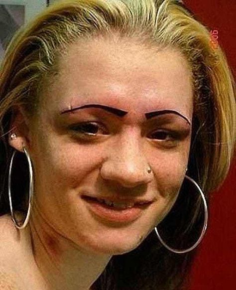 Funny Pictures of Awful, Ugly Eyebrows Bad Eyebrow Tattoo, Worlds Worst Tattoos, Eyebrow Fails, Funny Eyebrows, Eyebrow Tattoos, Bad Eyebrows, Makeup Fails, Bad Makeup, Brow Tattoo