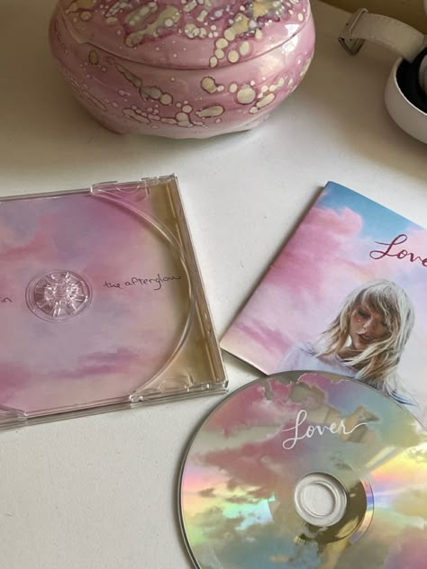 Taylor Swift Cds Aesthetic, Taylor Swift Cd Aesthetic, Taylor Swift Cds, Y2k Soft Girl, Taylor Swift Cd, Swiftie Aesthetic, Shop Y2k, Lover Album, Y2k Soft