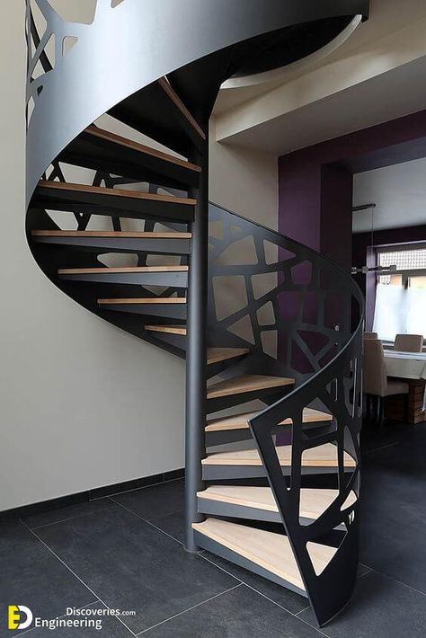 30 Modern Spiral Stairs That Will Bring a Stylish Flare To Your Home - Engineering Discoveries Staircase Contemporary, Spiral Stairs Design, درج السلم, Staircase Outdoor, Modern Stair Railing, Luxury Staircase, Circular Stairs, Home Engineering, Home Designs Exterior