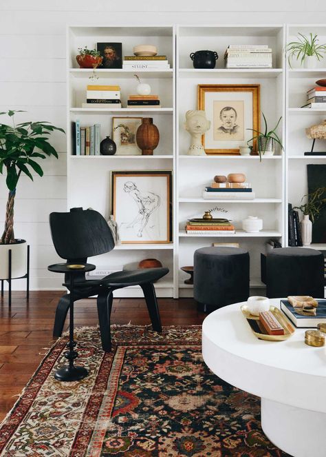 Tour a Stylist's Mid-Century-Meets-Traditional "Farmhouse" Full of Thrifted Treasures - Emily Henderson Mcm Shelf Styling, Credenza Styling, White Shelves, Inspo Pics, Traditional Farmhouse, Big House, Eclectic Design, Shelf Styling, Home Trends