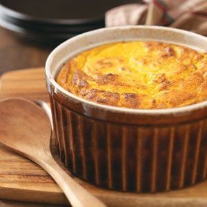 Winter Squash Souffle Bake Squash Souffle, Souffle Recipes, Souffle Dish, Pumpkin Pudding, Winter Squash, Pumpkin Dessert, Baking Recipes, Delicious Desserts, Favorite Recipes