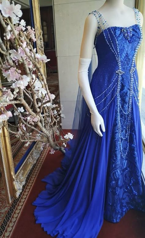 Anastasia Coronation Gown, Anastasia Inspired Outfits, Anastasia Blue Gown, Anastasia Opera Dress, Anastasia Blue Dress, Anastasia Blue Dress Movie, Anastasia’s Blue Dress, Anastasia Costume, Anastasia Cosplay