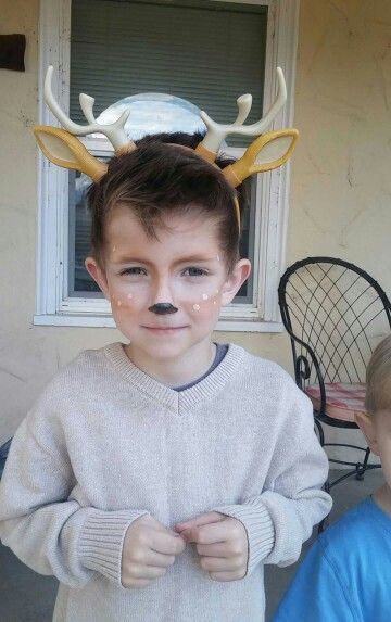 Boy Reindeer Face Paint, Natal, Woodland Face Paint, Dear Face Paint, Moose Face Paint, Woodland Animal Face Paint, Diy Deer Costume For Kids, Reindeer Costume Kids, Reindeer Makeup Kids