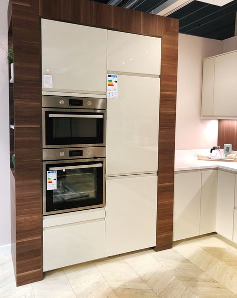 IKEA VOXTORP kitchen in high-gloss light beige & walnut effect Ikea Voxtorp Kitchen, Voxtorp Kitchen, Ikea Voxtorp, Seaside Kitchen, Ikea Kitchens, Beige Kitchen, White Kitchen Design, Contemporary Kitchen Design, Kitchen Diner