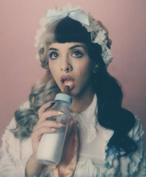 Melanie Martinez Cry Baby, Melanie Martinez, Adele, Martini, Music Artists, Singers, A Woman, Queen, Celebrities