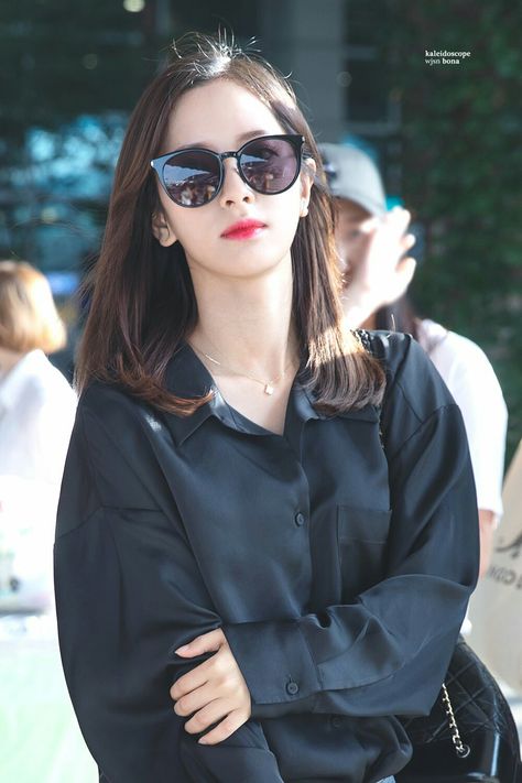 Haircut Female Medium, Kpop Haircut Female, Kpop Haircut, Haircut Female, Kim Jiyeon, Wjsn Bona, Vanessa Hudgens Style, Angela Baby, Apink Naeun