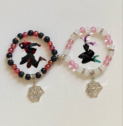 Ig: 2lipcupid #spidermanintothespiderverse #spiderman #handmadejewelry Spiderman Beads Bracelet, Spider Man And Gwen Bracelet, Spiderman And Hello Kitty Matching Bracelets, Bracelet Ideas Spiderman, Matching Spider Man Bracelets, Matching Spiderman Bracelets, Spiderman Matching Bracelets, Hello Kitty And Spiderman Bracelet, Spiderman Bracelet Beads