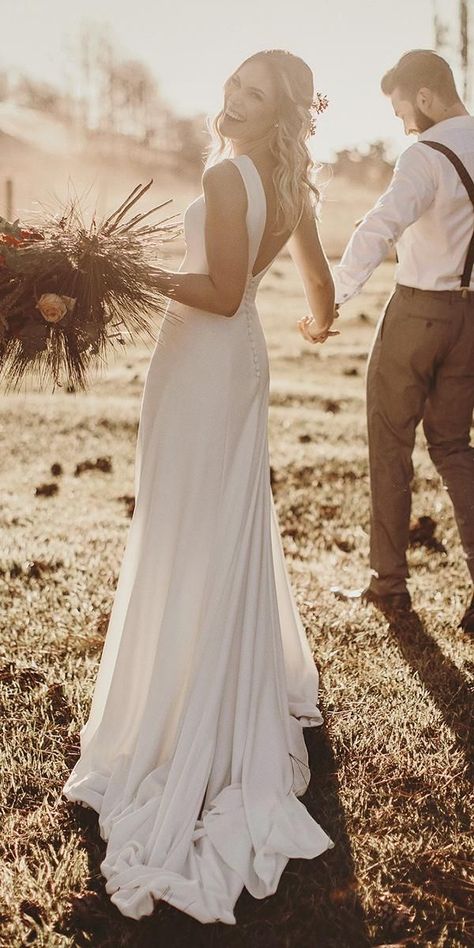 Summer Bride Dresses, Wedding Dresses Vintage Country Rustic Bridal Gowns, Cream A Line Wedding Dress, Low Back Bridal Gown, Simple Vintage Inspired Wedding Dress, Lace Wedding Dress Summer, Wedding Dresses Simple Country, Bridal Luncheon Outfit Guest Winter, Summer Elegant Wedding Dress