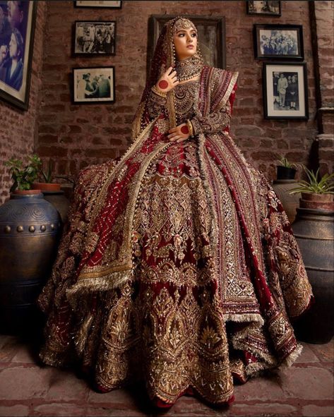 Pakistani Bridal Lehenga, Latest Bridal Lehenga Designs, Red Bridal Dress, Bridal Lehenga Designs, Latest Bridal Lehenga, Wedding Lehenga Designs, Asian Bridal Dresses, Latest Bridal Dresses, Pakistani Wedding Outfits