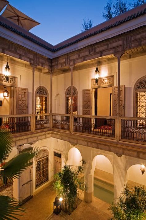 4 bedroom small Marakech Medina hotel for sale Moroccan Architecture Traditional, Style Hacienda, Best Riad Marrakech, Riad Be Marrakech, Luxury Riad Marrakech, Best Riads In Marrakech, Moroccan Houses, Moroccan Riad, Riad Marrakech