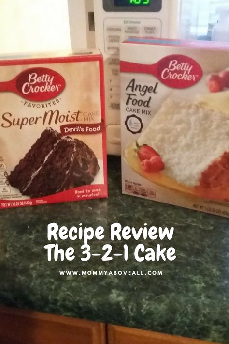 Is the 3-2-1 Mug Cake worth all the hype? Click to find out! 1 2 3 Mug Cake Recipes, Cake Mix Mug Cake Recipes, Ww 3 2 1 Mug Cake, 3 2 1 Cake Weight Watchers, 1 2 3 Cake Recipe, Weight Watchers 3 2 1 Mug Cake, 3 2 1 Cake In A Mug, 2 Ingredient Mug Cake Microwave, Mug Cake Recipe With Box Cake