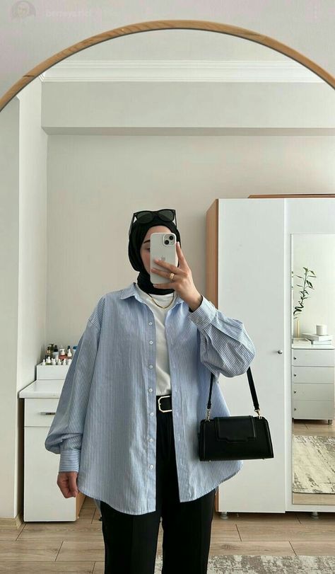 Spring Fashion Outfits Casual, Stylish Outfits Casual, Hijab Fashion Summer, Estilo Hijab, Modest Casual Outfits, Stile Hijab, Mode Turban, Muslim Outfits Casual, Hijab Style Casual