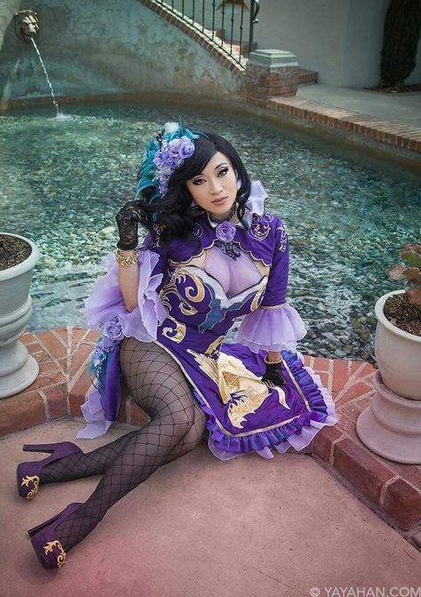 Yaya Han, Outer Dress, Dress Lining, Dynasty Warriors, Dupioni Silk, Costume Designer, Dress Gold, Gold Fabric, Best Cosplay