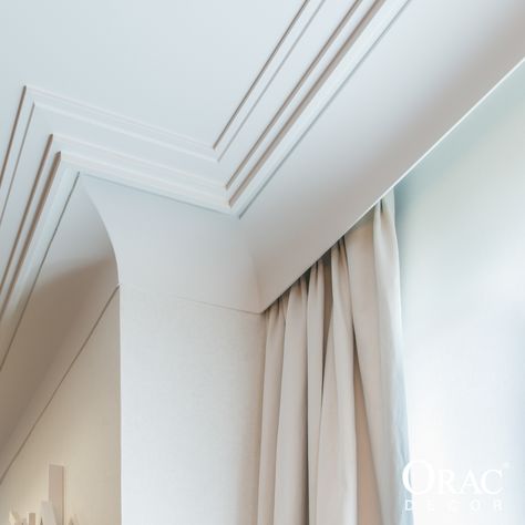 The cornice mouldings not only offer decorative and functional advantages, they also fit your budget. But the biggest advantage is the broad spectrum of application options: curtain profiles, visual enlargement of a space... Ceiling Coving, Cornice Design, Orac Decor, Wall Molding, False Ceiling Design, Design Del Prodotto, False Ceiling, The Ceiling, Classic Interior