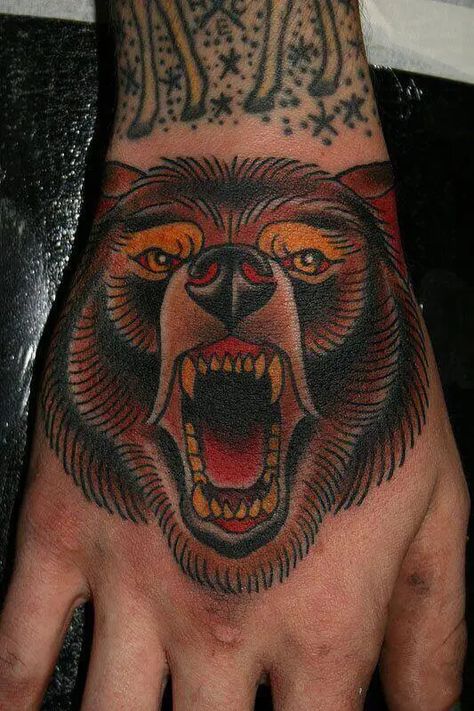 15+ Traditional Bear Tattoo Designs and Ideas - PetPress Tj Tattoo, Stylized Tattoo, Traditional Bear Tattoo, Insect Tattoos, Grizzly Bear Tattoos, Prince Family, Bear Tattoo Designs, Traditional Tattoo Inspiration, Panther Tattoo