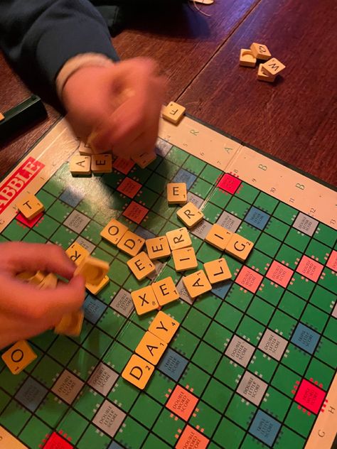 scrabble, games, friends Bonito, Scrabble Game Aesthetic, Scrabble Aesthetic, Meggie Royer, Playing Games Aesthetic, Board Games Aesthetic, Puzzle Aesthetic, Wales Holiday, College Inspiration