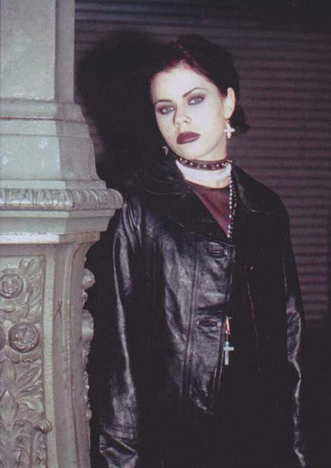 Nancy Downs Nancy The Craft, Chicas Punk Rock, Fairuza Balk, Nancy Downs, The Craft 1996, The Craft Movie, 90s Grunge Hair, Shalom Harlow, 90s Goth