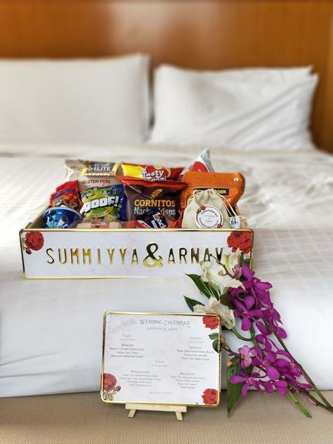 Some Cute Things To Include In Your 2019 Destination Wedding Welcome Hampers! Gift Ideas For Wedding Guests, Room Hampers, Gift Ideas For Wedding, Gifts Hamper, Wedding Gift Hampers, Luxury Indian Wedding, Indian Wedding Gifts, Homemade Wedding Favors, Wedding Welcome Gifts