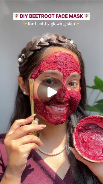 Grincy Gandhi on Instagram: "🧚‍♀️DIY BEETROOT FACE MASK for healthy glowing skin✨  Ingredients used: 🧚‍♀️dried beetroot + rice 🌾 🔥hot water  🥣Mix dried beetroot and rice powder in hot water until it becomes thick into paste. Let it cool for few minutes.  🫣After applying the paste for 10 to 20 minutes, wash it off with cold water.  🥰Pamper yourself with a simple and effective rice face mask!  It’s perfect for healthy glowing skin 🪄♥️  #koreanskincare #pimplefreeskin #glowingface #skincarediy #homeremedies #glassskin #celebrityskin #viralreels #reelsinsta #explore  [Indian beetroot+rice face pack, korean glowing glass skin, pimple free skin, trending reel, home remedy, diy skincare]" Diy Face Wash Powder, Beetroot For Face, Beetroot Powder Face Mask, Home Made Face Pack Glowing Skin, Beetroot Face Pack For Glowing Skin, Rice Face Pack For Glowing Skin, Rice Powder Face Mask, Diy Face Mask For Glowing Skin, Beetroot Face Mask