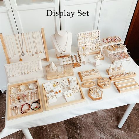 Boutique Jewelry Display, Jewelry Table Display, Jewelry Display Booth, Vendor Booth Display, Jewelry Shop Display, Earring Display Stand, Jewelry Booth, Stall Display, Craft Market Display