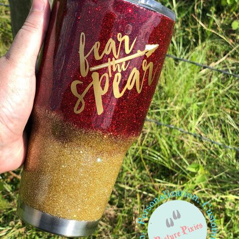 Lsu Tumbler Ideas, 49ers Tumbler, Lsu Tumbler Cups For Men, Fsu Tumbler, Red Green Gold Tumbler, Yeti Cups, Yeti Cup, Cup Ideas, Vinyl Crafts