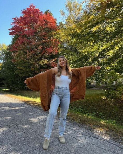 Alex Centomo Fall, Alex Centomo Outfit, Alex Centomo, Apple Core, Comfy Fall Outfits, 2023 Outfits, True Spring, Favourite Season, Deep Autumn