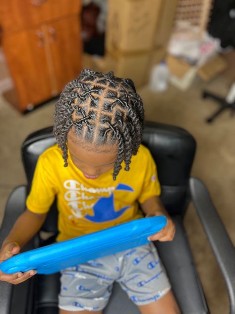 Cross Cross Loc Style, Kids Dreads Hairstyles Boys, Criss Cross Locs Style, Rope Style Locs, Boys Locs Hairstyles, Boys Loc Styles With Fade, Kid Dread Styles, Kids Hairstyles Boys Black, Toddler Dreads Locks Boys