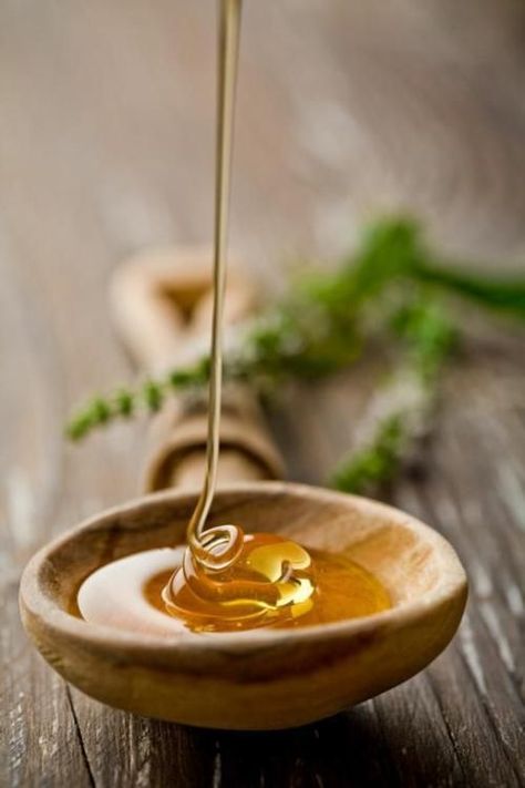 Gold 2023, Honey Facial, Honey Photography, Sugar Waxing, Organic Honey, Food Styling, Home Remedies, Food Photography, Healthy Lifestyle