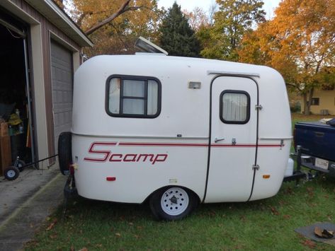 Scamp 13 RVs for sale Retro Campers For Sale, Teardrop Camper For Sale, Small Campers For Sale, Small Rv Campers, Scamp Camper, Tiny Camper Trailer, Rv Campers For Sale, Scamp Trailer, Camping Trailer For Sale