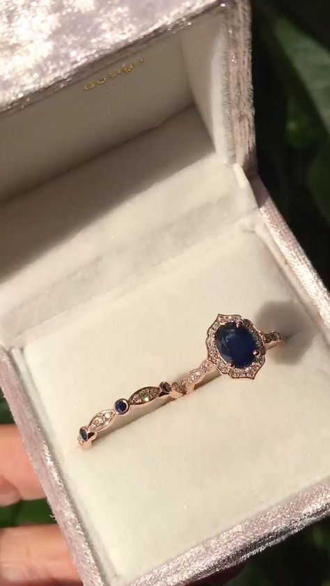 Sapphire Diamond Wedding Band, Sapphire Bridal Set, Blue Wedding Rings, Dream Engagement Rings, Pretty Rings, Top Drawer, Vintage Engagement, Sapphire Engagement, Bridal Set