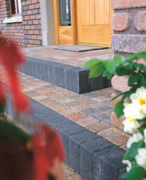 Block Paving Front Door Step, Tiles Front Door Step, Front Door Paving Ideas, Block Paving Steps, Front Door Steps Ideas Entrance, Door Step Ideas, Doorstep Ideas, Front Door Steps Ideas, Decorative Concrete Steps