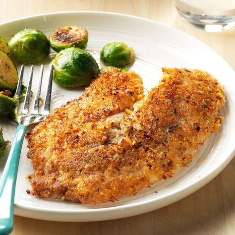 Pecan Crusted Tilapia, Tilapia Recipe, Crusted Tilapia, Tilapia Recipes, Pecan Recipes, Fish Dinner, Low Carb Dinner, Top Recipes, Fish Dishes