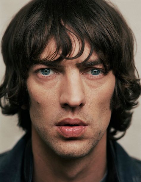 Richard Ashcroft of The Verve Richard Ashcroft, Epic Hair, Irish Rock, Paul Weller, The Verve, Film Maker, Bbc Radio 1, King Richard, Music Magazines