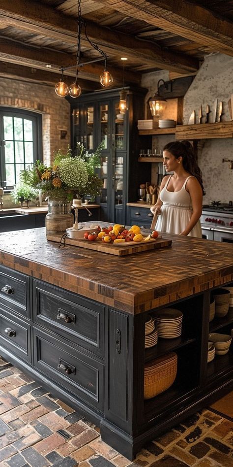 Kitchen Island Decor Ideas, Casa Country, Kitchen Island Decor, Regal Design, Rustic Kitchen Design, Cabin Kitchens, Rustic Home Design, Farm Kitchen, Island Decor