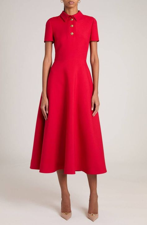 Valentino Short Dress, Classic Soft Style, Fashion Pop Up, Fashion For Short Women, Buttoned Dress, Valentino Fashion, Valentino Red, Valentino Dress, Red Midi