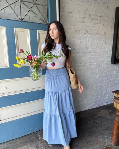 A weekend recap with Fits, Flowers & Rosé 💐 My recent outfit obsession: A maxi skirt and a simple white t . . . #springoutfitinspo #girltherapy #springstyle #ootdshare #outfitideasforwomen #explorepage #blueskirt #outfitcheck Skirt And Crewneck Outfit, Outfit With Long Skirt, Thrift Fit, Thrift Fits, Crewneck Outfit, Fit Ideas, Simple White, Blue Skirt, Pic Ideas