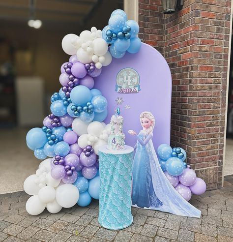 Frozen Birthday 🩵💜🤍 #balloonskelowna #kelownaballoons #backdropskelowna #birthdaykelowna #frozen Frozen Theme Decorations Ideas, Elsa Frozen Theme Party, Elsa And Anna Backdrop, Frozen Birthday Balloon Ideas, Elsa Birthday Decoration Ideas, Frozen Backdrop Birthday, Elsa Balloon Arch, Frozen 3rd Bday Party, Frozen Party Centerpiece Ideas