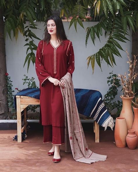 #colourcombinationIdeas,#colour combination,#colorcontrast,#colour contrast ideas, Kurti Colour Combination Ideas, Mehrun Color Suit, Red Colour Combinations Dress, Maroon Contrast Colour, Marun Color Combination, Maroon Color Combinations, Maroon Colour Combination, Plane Clothes, Pakistani Kurti Designs