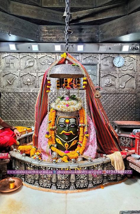 Jai Shree Mahakal, Mahakal Pic Ujjain, Full Hd Wallpaper Download, Wallpaper Photo Gallery, Ganesh Photo, Construction Diy, Cute Statuses, Baby Krishna, Lord Shiva Hd Images