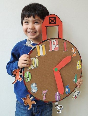 Clock Craft Ideas, Nursery Rhymes Preschool Crafts, Kindergarten Art Crafts, Nursery Rhymes Preschool, Kids Wall Clock, Nursery Rhymes Activities, Hickory Dickory Dock, Clock Craft, Big Red Barn