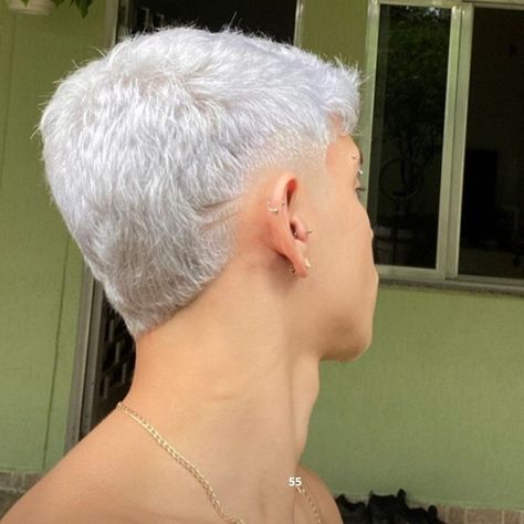 Platinum Silver Hair Color, Mens Haircuts Straight Hair, Men Fade Haircut Short, Men Blonde Hair, Short Shaved Hairstyles, Shaved Hair Designs, Fire Hair, Silver Hair Color, Mens Haircuts Fade