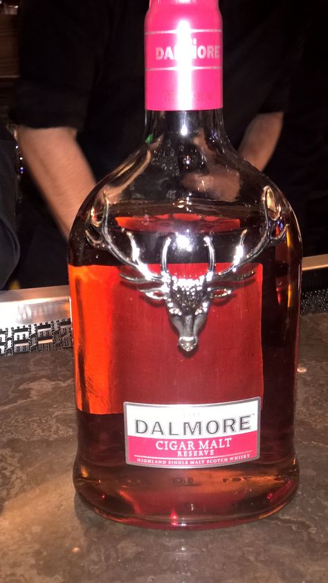 Dalmore Cigar Malt, Exceptional value for what it is... Dalmore Whisky, Scotch Whisky, Good Eats, Whiskey Bottle, Cool Photos, Drinks, Canning, Quick Saves