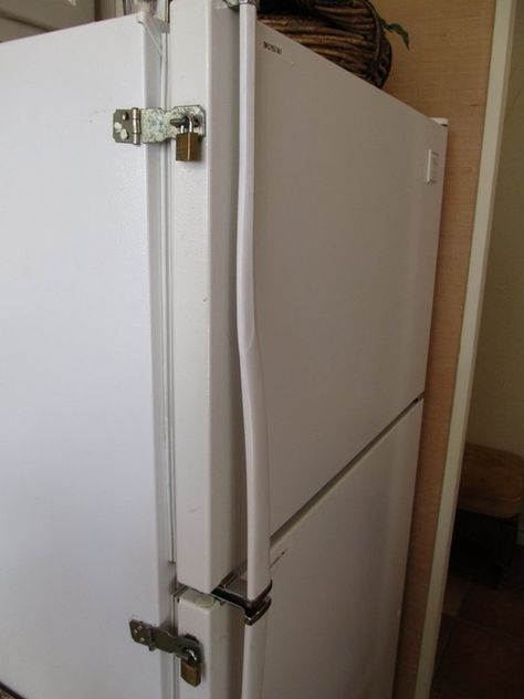 Fridge lock :) #oldschooldieting #lockandkey #closeduntilmorning #diets #nosnacks Fridge Lock, Refrigerator Lock, Old Refrigerator, Russian Roulette, Friendship And Dating, Sleep Over, Lock Up, Safety Devices, Healthy Nutrition