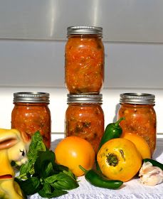 Recipes With Yellow Tomatoes, Yellow Tomatoes Recipes, Yellow Tomato Salsa, Tomato Salsa Canning, Canned Tomato Recipes, Canned Salsa Recipes, Salsa Canning Recipes, Canning Tomatoes Recipes, Tomato Salsa Recipe