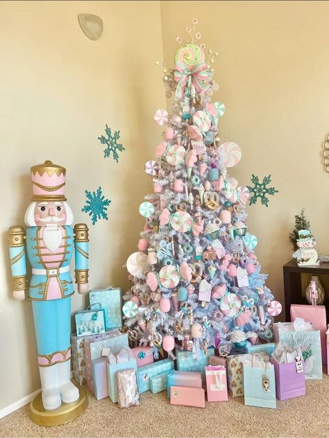 Pastel Theme Christmas Tree, The Nutcracker Themed Christmas, Nutcracker Christmas Tree Pink, Pastel Gingerbread Christmas Tree, Pastel Candy Christmas Decor, Candy Wonderland Christmas Decor, Pastel Nutcracker Christmas, Pastel Candy Christmas Tree, Pastel Gingerbread Christmas Decor