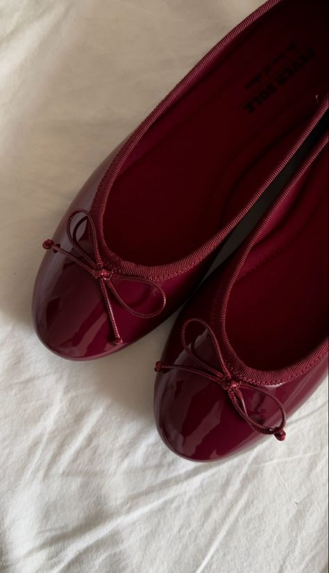 Dark Red Ballet Flats, Cherry Vibes Aesthetic, Cherry Red Ballet Flats, Shoes Spring 2024, Wine Red Shoes, Cherry Red Shoes, Red Ballerina Shoes, Cherry Sneakers, Dark Red Shoes