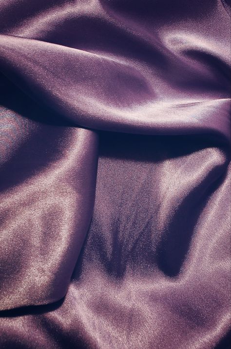 #purple #purplewallpapers #purpleaesthetics Classy Purple Aesthetic, Purplish Pink Aesthetic, Purple And Beige Aesthetic, Brown And Purple Aesthetic, Satin Aesthetic, Brand Colours, Mom Aesthetic, Purple Red Color, Ipad Aesthetic