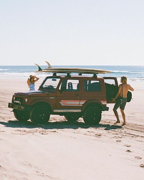 Josh Evans on Instagram: "On location @twinpalms.creative . . . #behindthescenes #bts #photoshootbts #vintagecar #vintage4x4 #surftrip #surfcar" Unfulfilled Dreams, Surf Car, Surfer Vibes, Vintage Vw Bus, Beach Cars, Ocean Girl, Surf Poster, Travel Van, Surf Trip