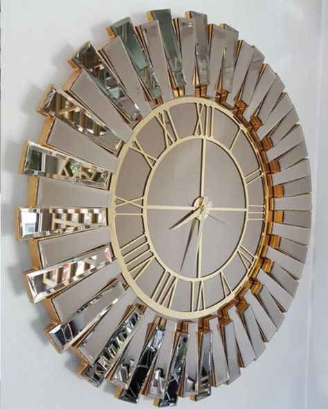 Plexiglass Mirror, Wall Clock Painting, Office Wall Clock, Gold Wall Clock, Farmhouse Wall Clock, Clock Painting, Mirror Wall Clock, Mirror Color, Mirrored Wall