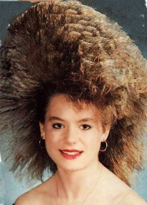 Splendid Vintage Snaps Of Young Girls With Very Big Hair In The 1980s Hairspray Hairstyles, 80s Big Hair, 80s Hairstyles, 80's Hairstyle, 1980s Hair, Aqua Net, Bad Haircut, 80s Hair, Hairstyles Women